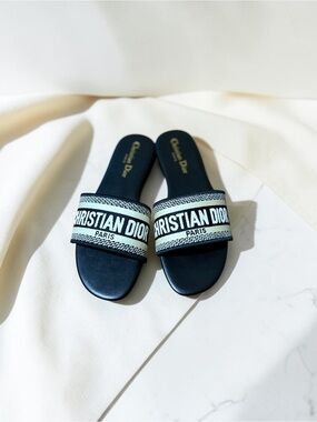 Christian Dior Dway Slides